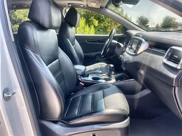 Thumbnail: 2017 Kia Sorento - 12