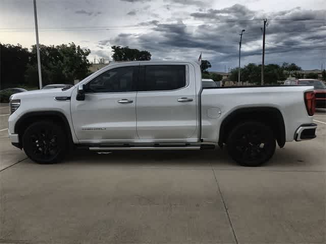 Thumbnail: 2022 GMC Sierra 1500 - 4