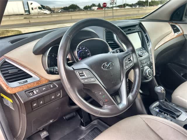 Thumbnail: 2016 Hyundai Santa Fe - 15