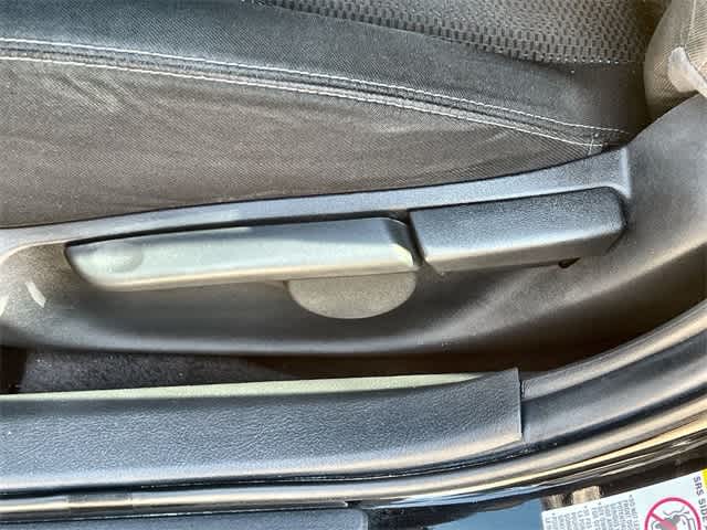 Thumbnail: 2012 Toyota Corolla - 30