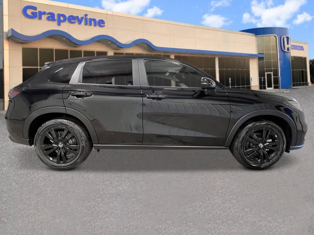 Thumbnail: 2026 Honda HR-V - 8