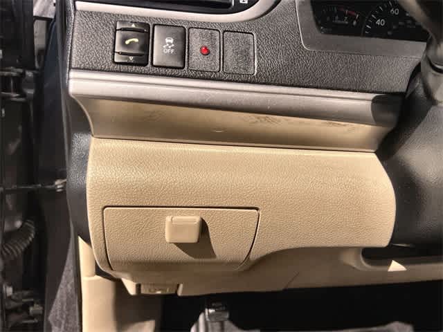 Thumbnail: 2012 Toyota Camry - 27