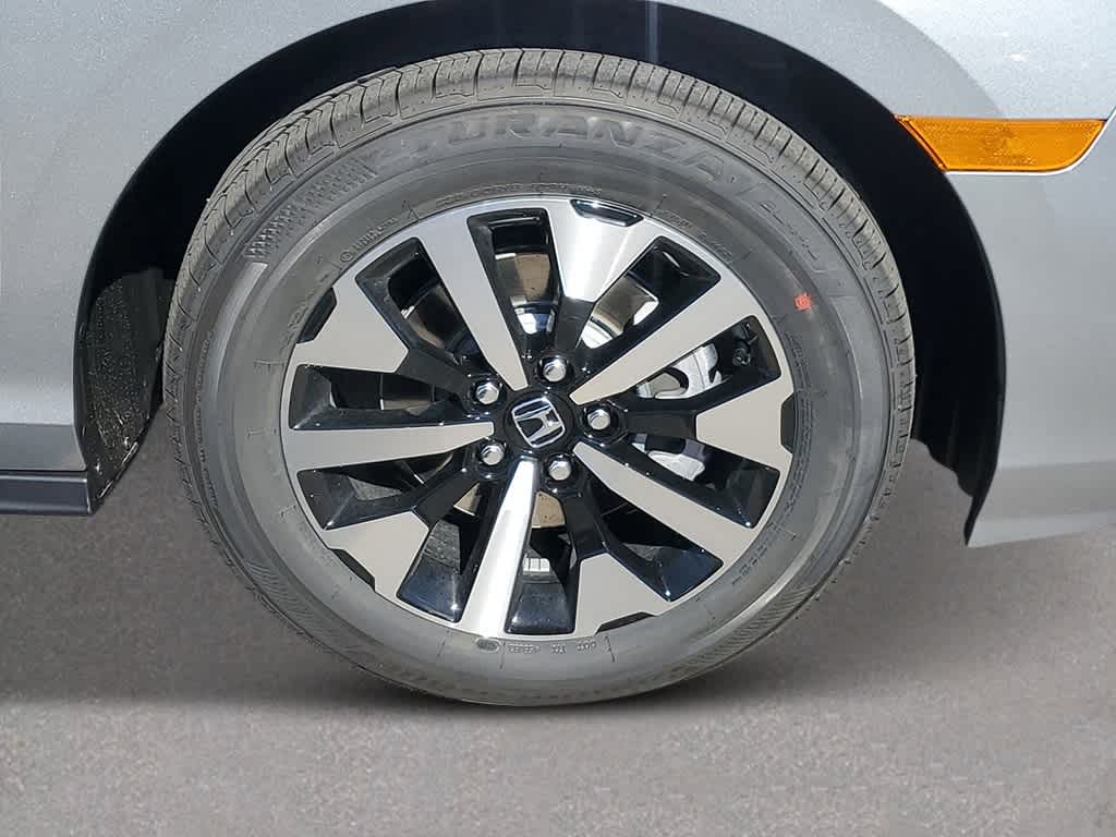 Thumbnail: 2026 Honda Odyssey - 7