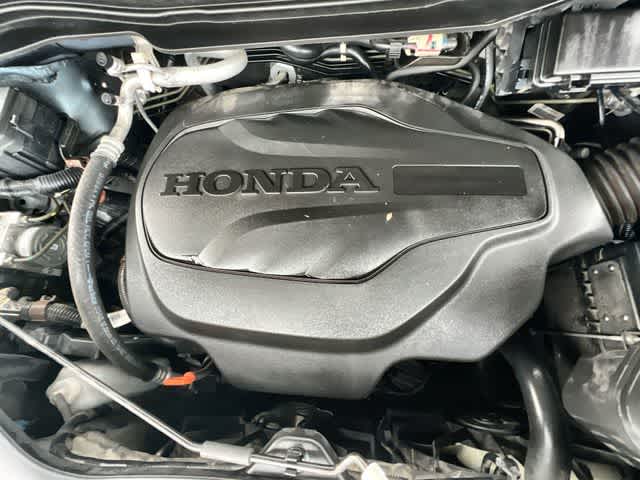 Thumbnail: 2018 Honda Pilot - 10