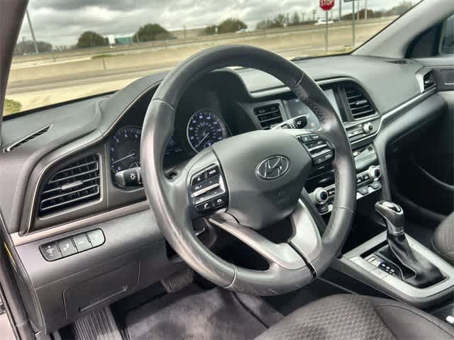 Thumbnail: 2019 Hyundai Elantra - 15