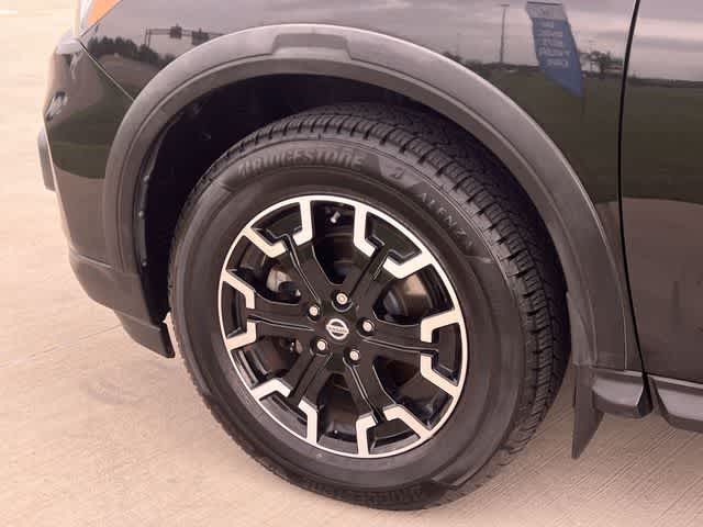 Thumbnail: 2019 Nissan Pathfinder - 9