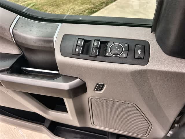 Thumbnail: 2020 Ford Econoline - 29