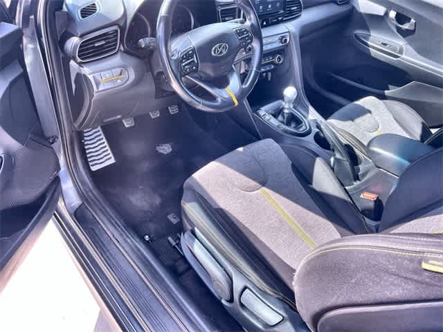 Thumbnail: 2019 Hyundai Veloster - 3