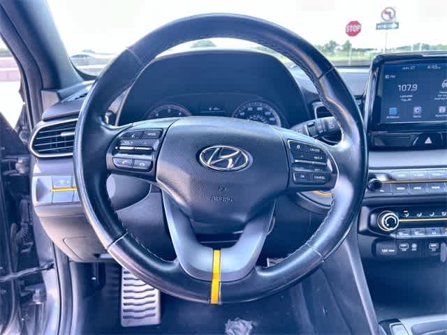 Thumbnail: 2019 Hyundai Veloster - 17