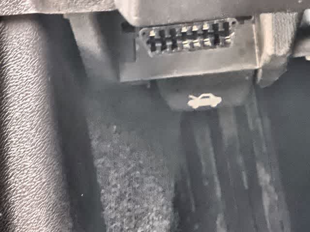 Thumbnail: 2017 Chevrolet Camaro - 29