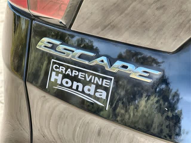 Thumbnail: 2019 Ford Escape - 8