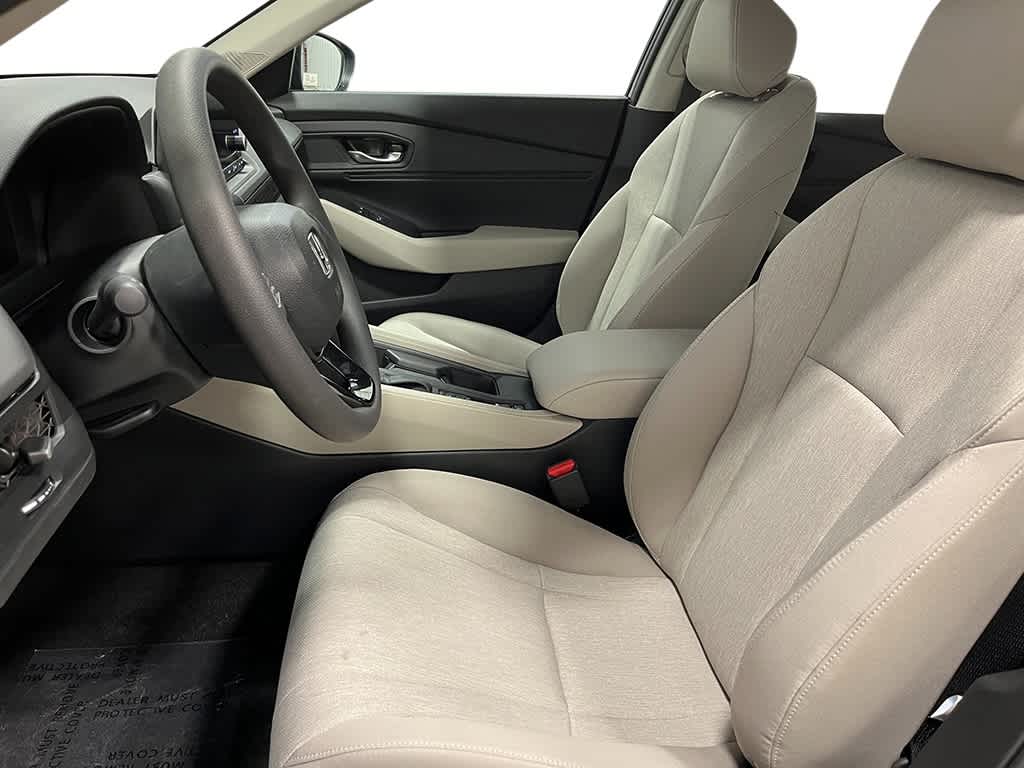 2025 Honda Accord SE 12
