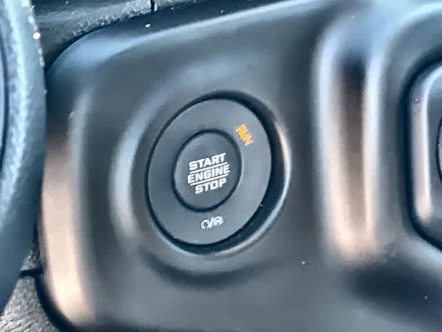 Thumbnail: 2023 Jeep Wrangler - 28