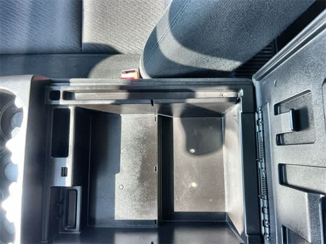 Thumbnail: 2012 GMC Sierra 1500 - 26