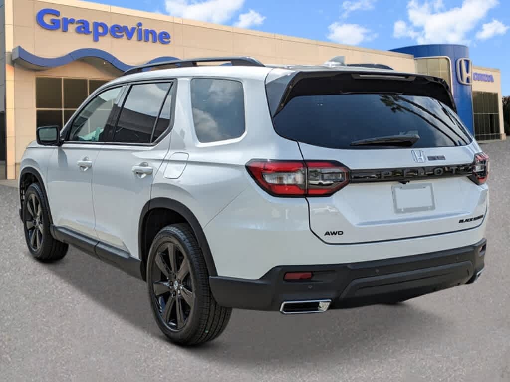 New 2025 Honda Pilot Black Edition SUV