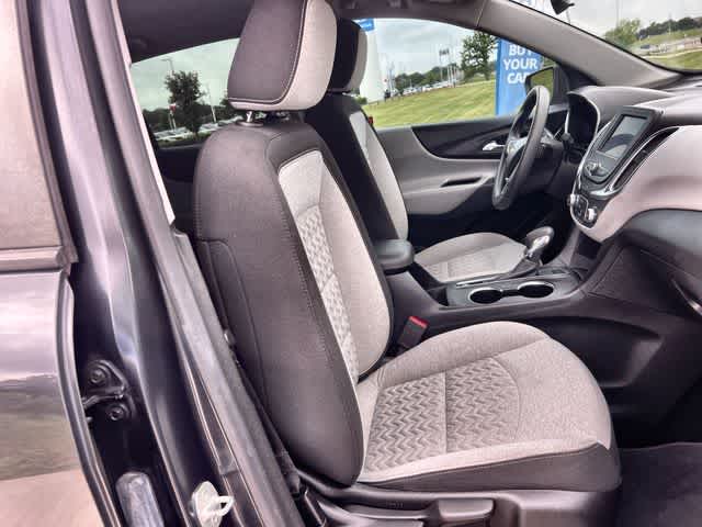 Thumbnail: 2022 Chevrolet Equinox - 12