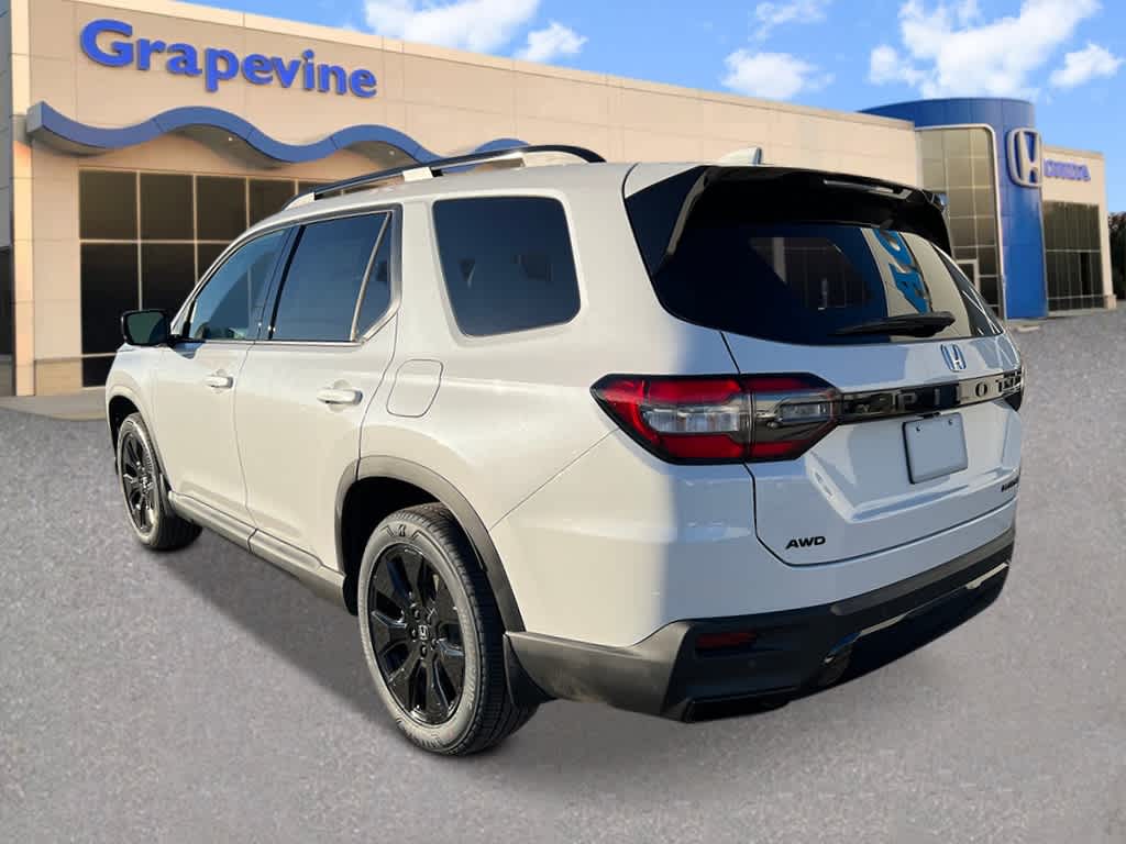 Thumbnail: 2026 Honda Pilot - 3