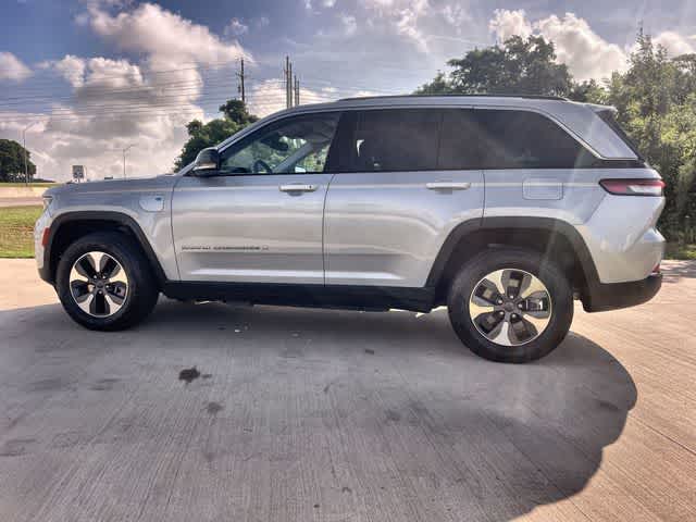 Thumbnail: 2023 Jeep Grand Cherokee - 4