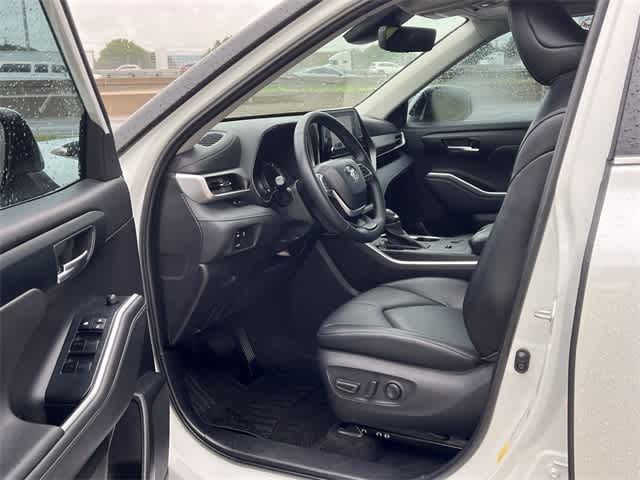 2023 Toyota Highlander L 3