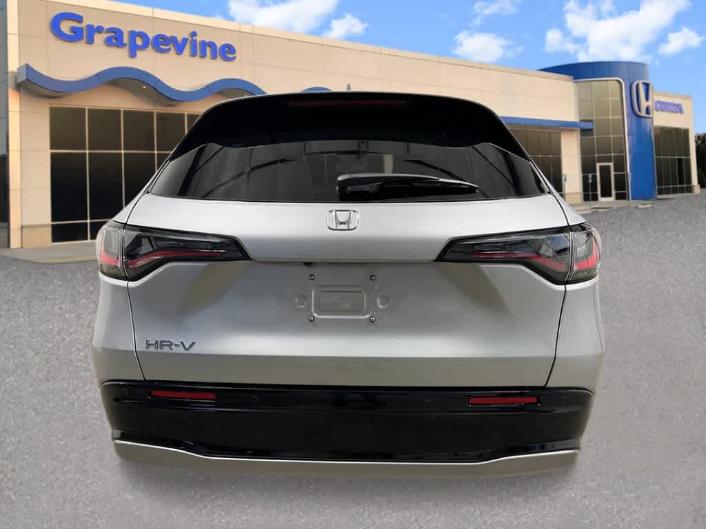 Thumbnail: 2027 Honda HR-V - 4