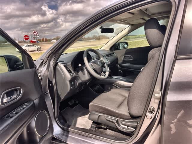 Thumbnail: 2017 Honda HR-V - 3