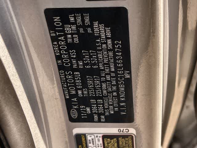 Thumbnail: 2020 Kia Sedona - 22