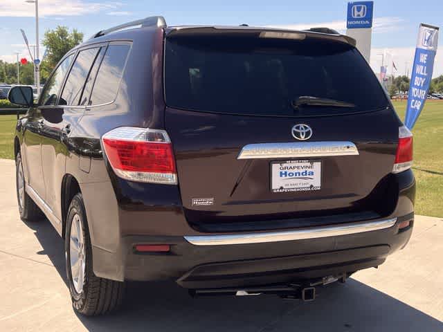 Thumbnail: 2013 Toyota Highlander - 5