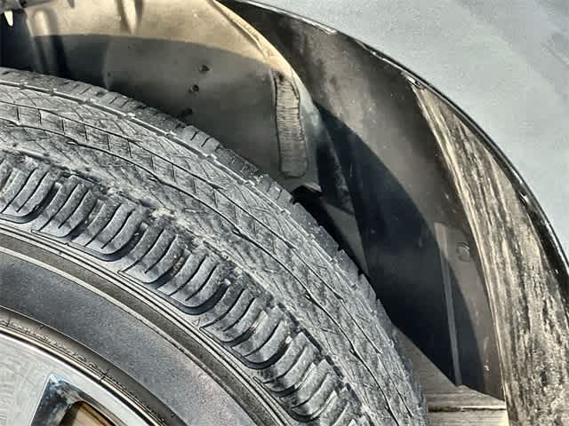 Thumbnail: 2013 Chevrolet Equinox - 23