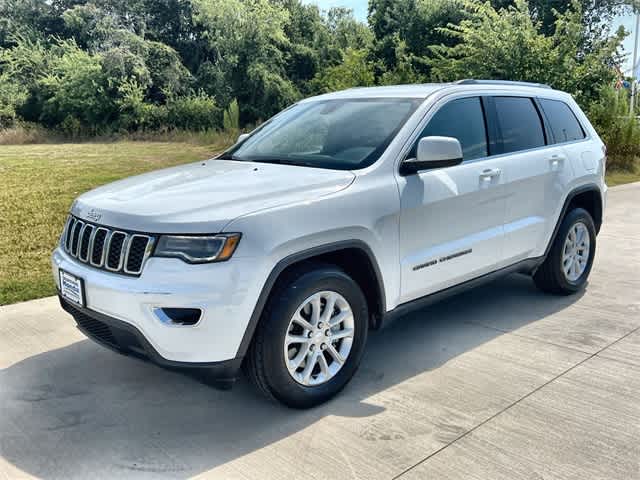 Used 2021 Jeep Grand Cherokee Laredo E with VIN 1C4RJEAG0MC605525 for sale in Grapevine, TX