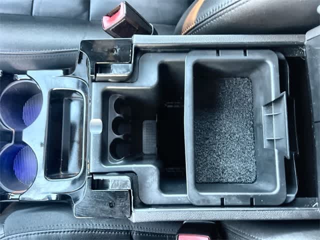 Thumbnail: 2010 Ford Escape - 27