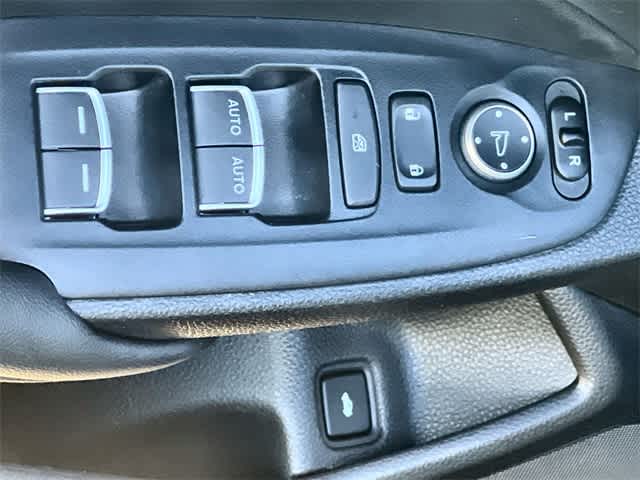 Thumbnail: 2022 Honda Accord - 30