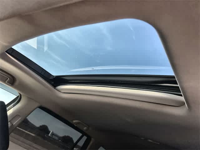 Thumbnail: 2019 Honda Pilot - 32