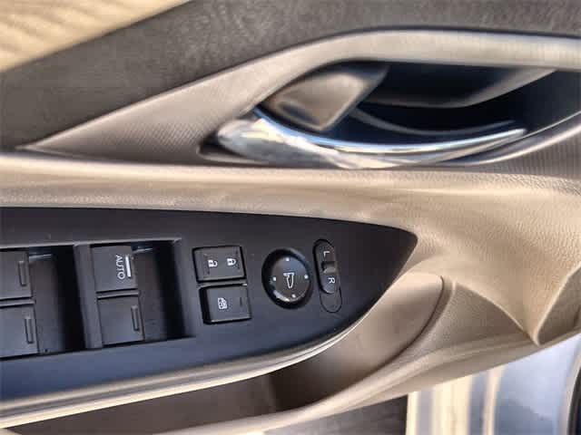 Thumbnail: 2015 Honda Accord - 29