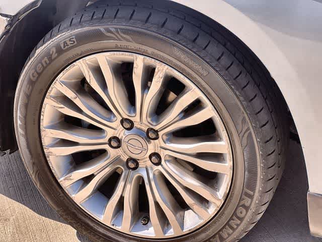 Thumbnail: 2012 Chrysler 200 - 9