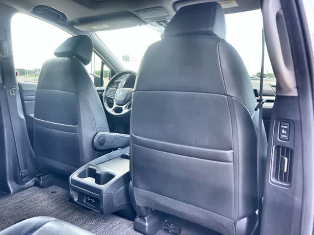 Thumbnail: 2022 Honda Odyssey - 13