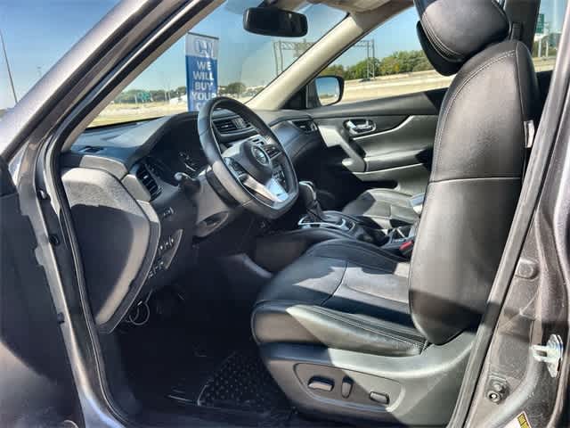 Thumbnail: 2019 Nissan Rogue - 3