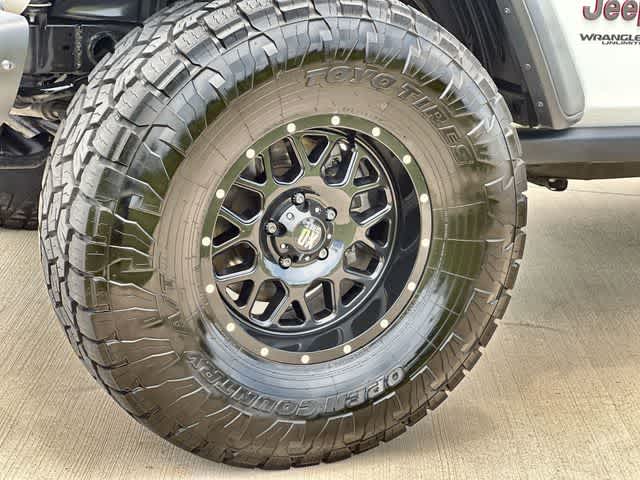 Thumbnail: 2018 Jeep Wrangler - 8