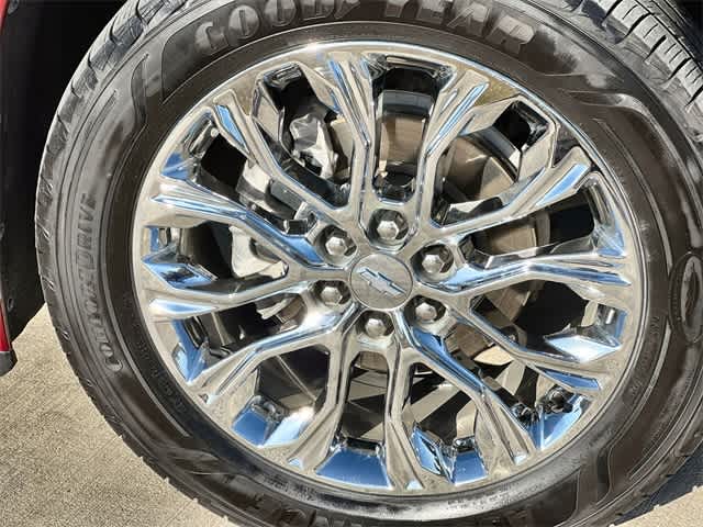 Thumbnail: 2023 Chevrolet Traverse - 9