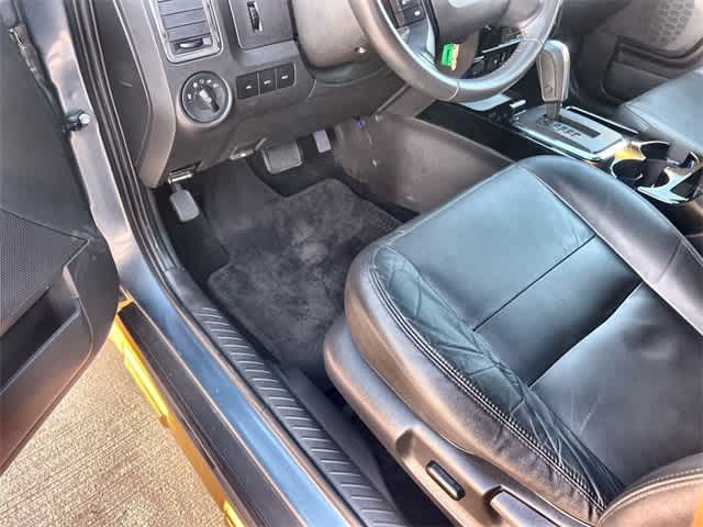 Thumbnail: 2010 Ford Escape - 3