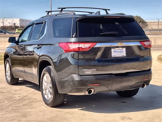 Thumbnail: 2021 Chevrolet Traverse - 5