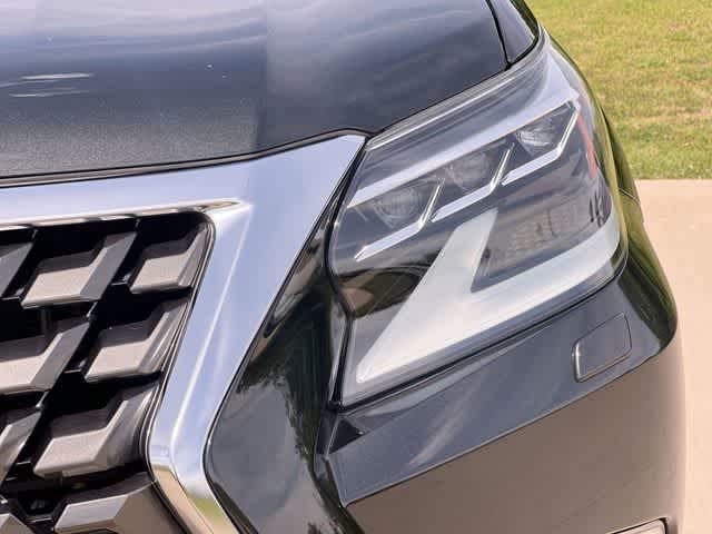 Thumbnail: 2022 Lexus GX - 24