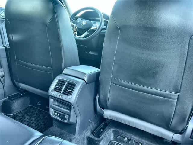 Thumbnail: 2022 Volkswagen Tiguan - 13