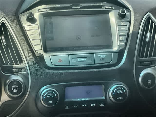 Thumbnail: 2015 Hyundai Tucson - 18