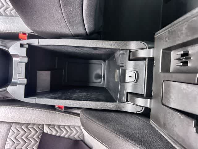 Thumbnail: 2022 Chevrolet Equinox - 27