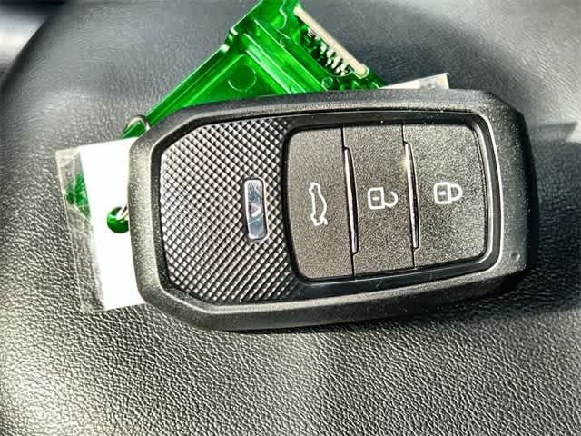 Thumbnail: 2025 Honda HR-V - 21