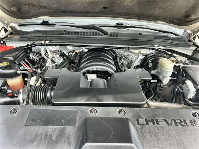 2015 Chevrolet Suburban LTZ 12