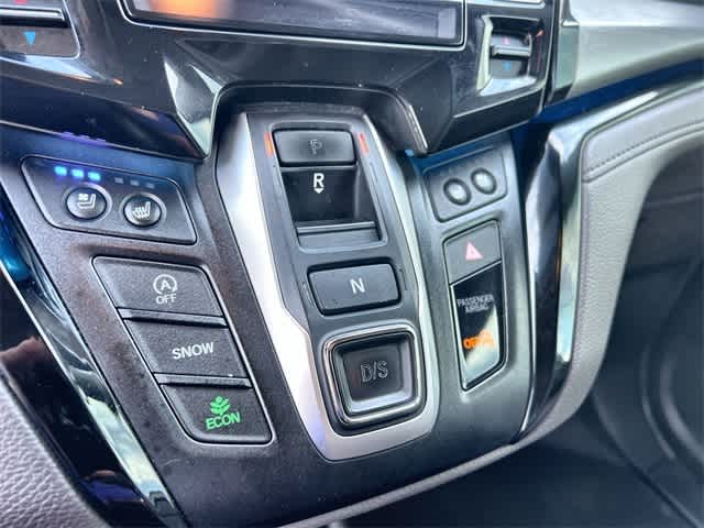 Thumbnail: 2019 Honda Odyssey - 16