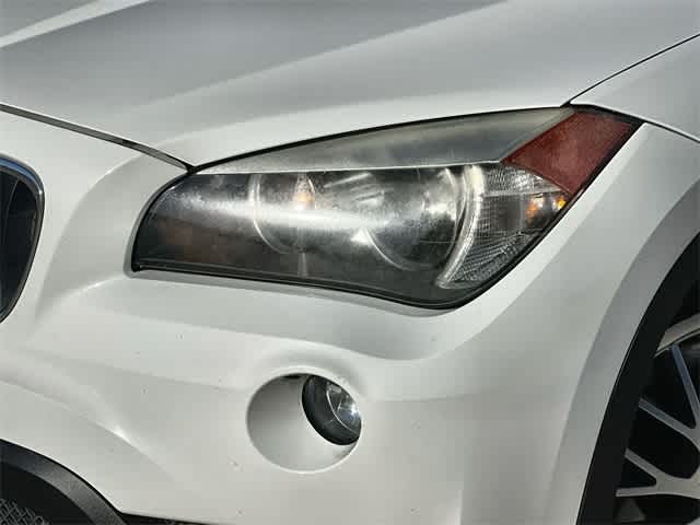 Thumbnail: 2015 BMW X1 - 24