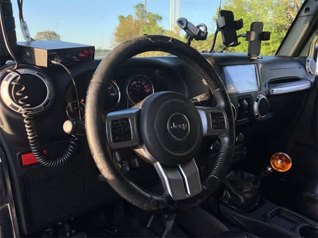 Thumbnail: 2016 Jeep Wrangler - 15