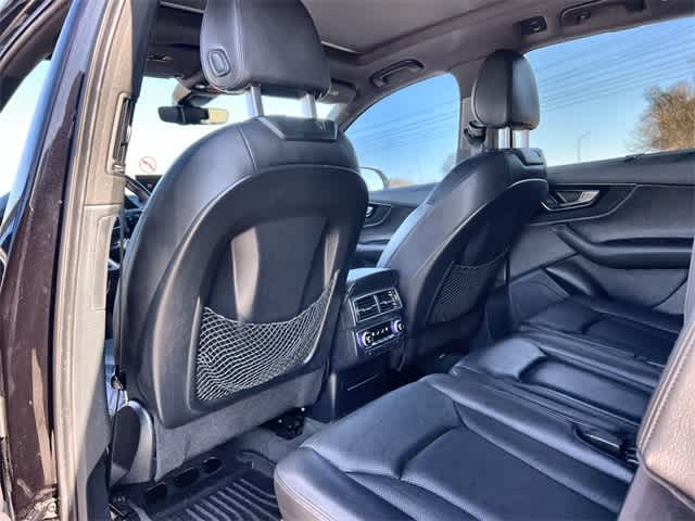 Thumbnail: 2017 Audi Q7 - 13